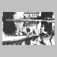 085-0024 Im Faltboot auf dem Teich in Rockeimswalde.jpg
